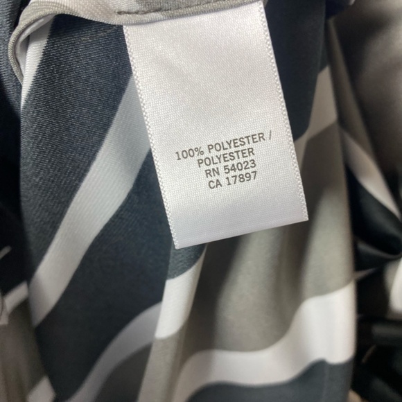 Banana Republic bias stripe high neck tank with tie. - Picture 10 of 10